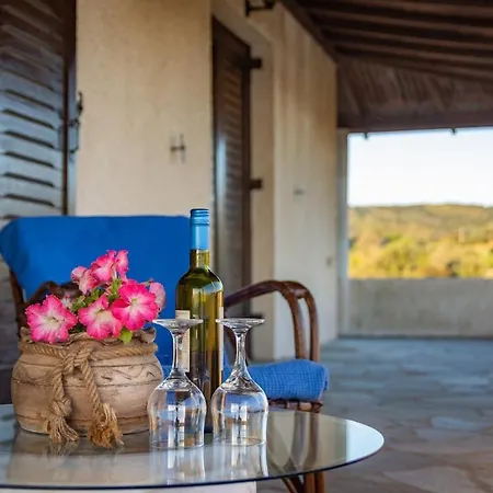 Evia Escape Vathirrevma