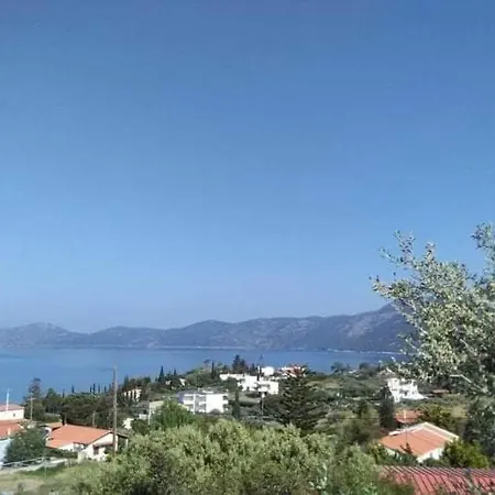 Evia Escape Nyaraló *