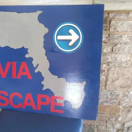 Evia Escape Nyaraló *